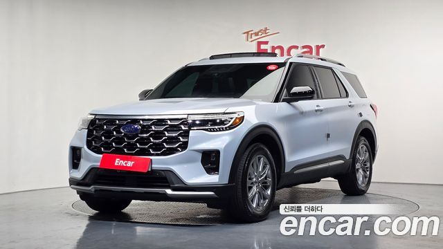 Ford Explorer 6-го поколения 2.3 Platinum 4WD - фото 0