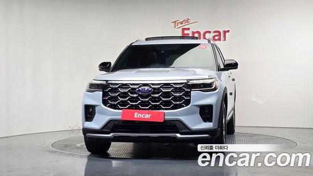 Ford Explorer 6-го поколения 2.3 Platinum 4WD - фото 2