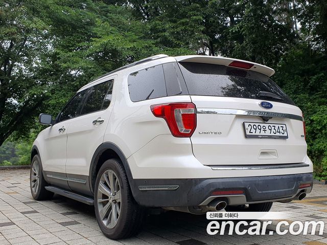 Ford Explorer 2.3 Limited 4WD 5th - фото 1