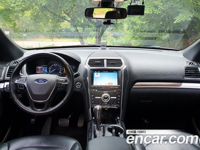 Ford Explorer 2.3 Limited 4WD 5th - фото 4