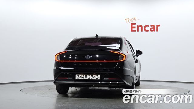 Hyundai Sonata DN8 2.0 Premium - фото 3
