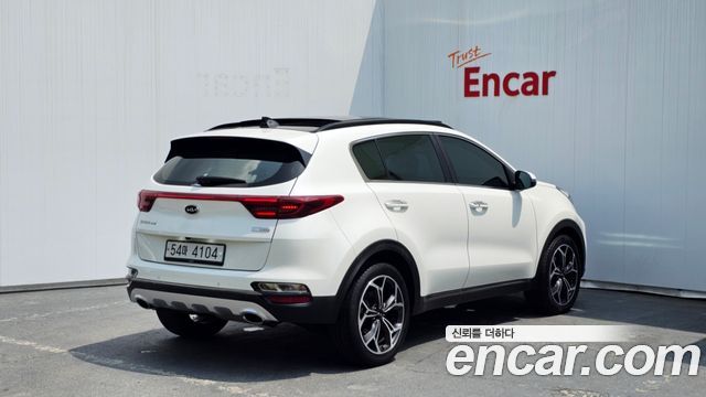 Kia Sportage Diesel 2.0 2WD Inteligent - фото 1