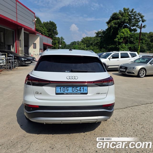 Audi Q4 e-tron F4 45 Premium - фото 4