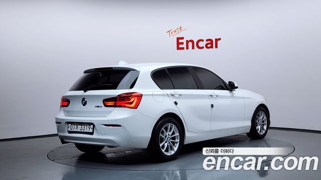 BMW 1-Series F20 118d JOY 5DOOR - фото 1