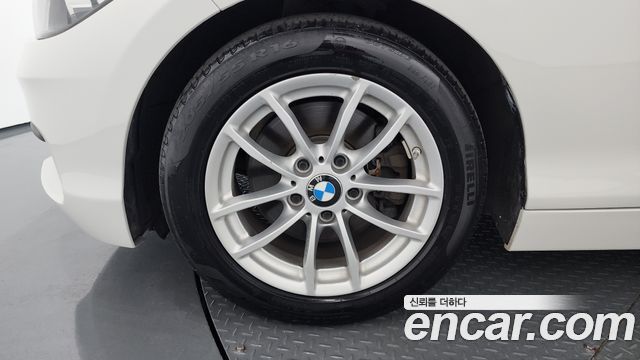 BMW 1-Series F20 118d JOY 5DOOR - фото 4