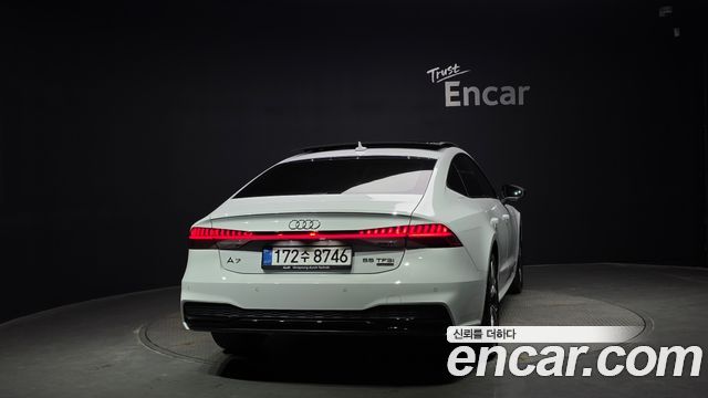 Audi A7 55 TFSI Quattro Premium - фото 2