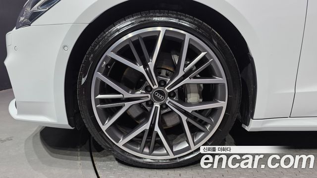 Audi A7 55 TFSI Quattro Premium - фото 3