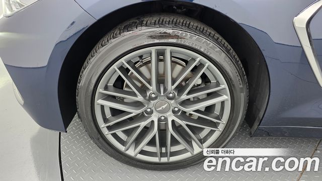 Genesis G70 2.0T AWD Supreme - фото 4