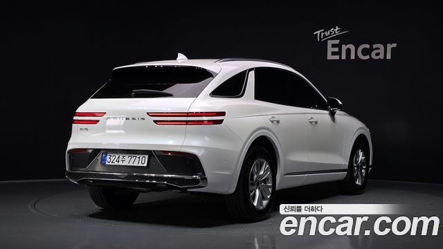 Genesis GV70 2.5T Gasoline 2WD - фото 1