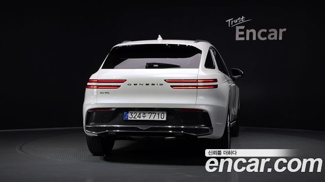 Genesis GV70 2.5T Gasoline 2WD - фото 3