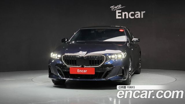 BMW 5-Series G60 530i xDrive M Sport - фото 2