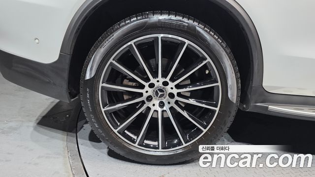 Mercedes-Benz GLC-Class X253 GLC220 d 4MATIC Premium Coupe - фото 4
