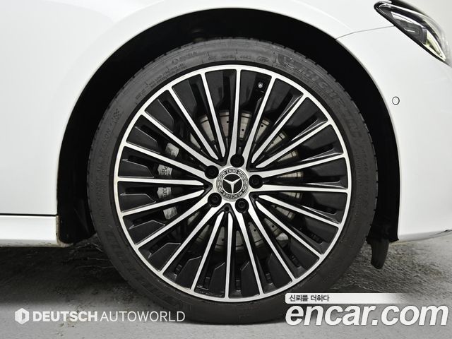 Mercedes-Benz E-Class W214 E450 4MATIC Exclusive - фото 4