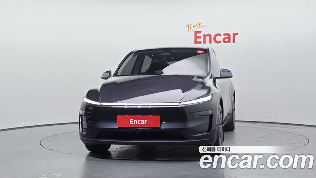 Tesla Model Y Long Range AWD - фото 2