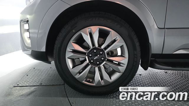 Kia Mohave (The Master) Diesel 3.0 4WD 5-Seater Platinum - фото 3