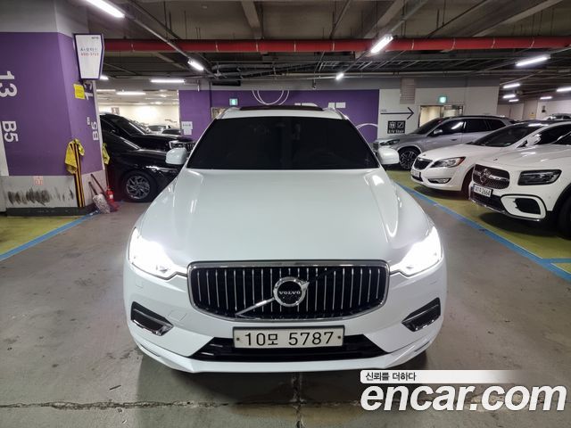 Volvo XC60 2-го поколения D5 Inscription - фото 0