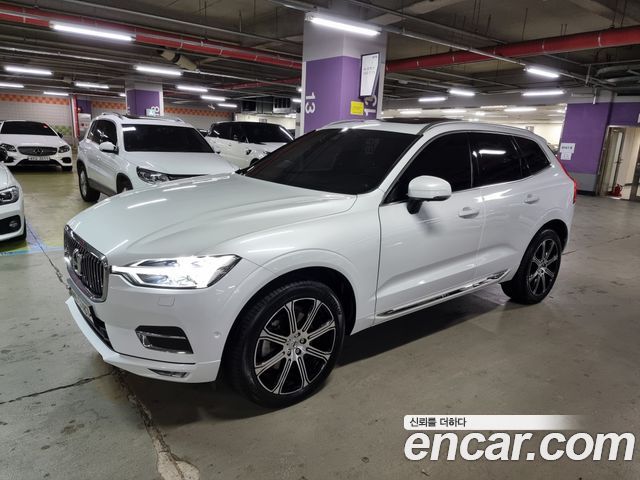 Volvo XC60 2-го поколения D5 Inscription - фото 1