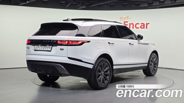 Land Rover Range Rover Velar 2.0 D240 R-Dynamic SE - фото 1