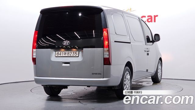 Hyundai Staria Cargo 3-Seater Modern - фото 1