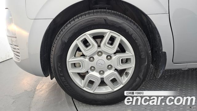 Hyundai Staria Cargo 3-Seater Modern - фото 4