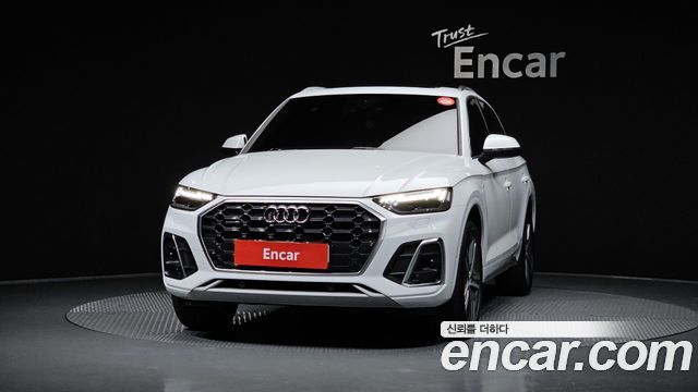 Audi Q5 FY 45 TFSI Quattro Premium - фото 2