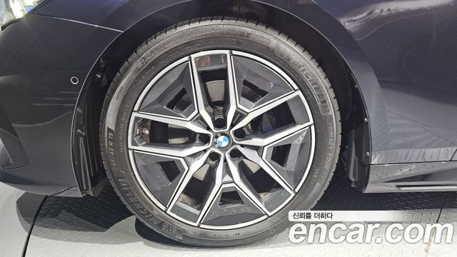 BMW 5-Series G60 520i M Sport - фото 4