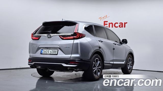 Honda CR-V 5-го поколения 1.5 EX-L 2WD - фото 1
