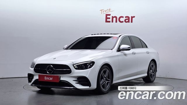 Mercedes-Benz E-Class W213 E250 AMG Line - фото 0