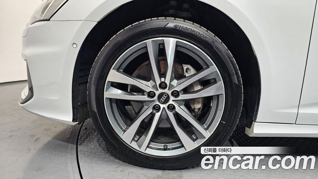 Audi A6 C8 45 TFSI Quattro Premium - фото 4