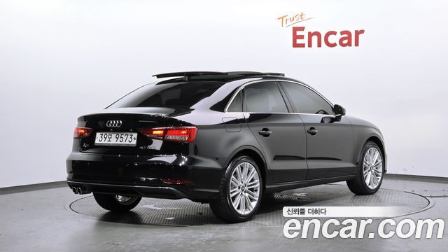 Audi A3 40 TFSI 8V - фото 1
