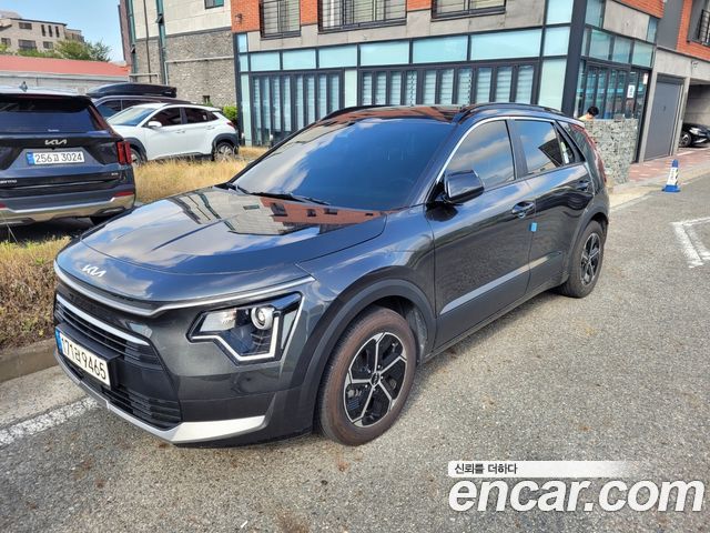 Kia Niro Совершенно новый Prestige - фото 0