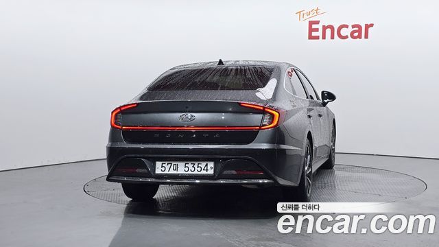 Hyundai Sonata DN8 2.0 Premium Family - фото 3