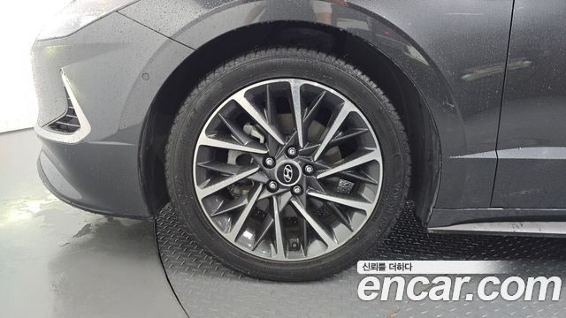 Hyundai Sonata DN8 2.0 Premium Family - фото 4
