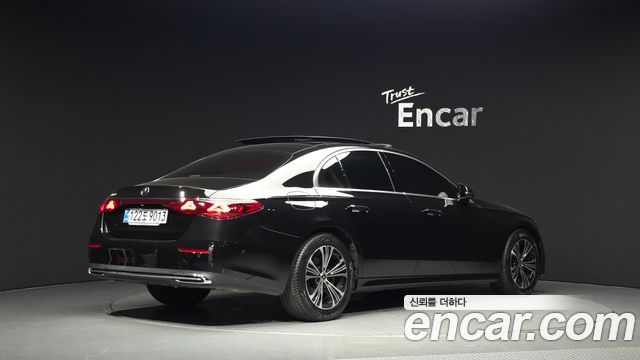 Mercedes-Benz E-Class W214 E200 Avantgarde - фото 1
