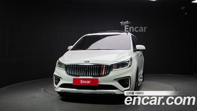 Kia Carnival Новый 9-Seater Noblesse Special - фото 2