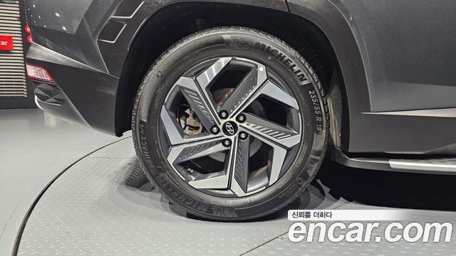 Hyundai Tucson NX4 Gasoline 1.6 Turbo 2WD Inspiration - фото 4
