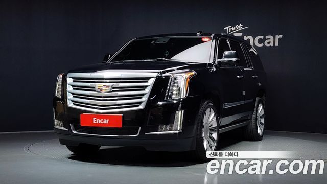Cadillac Escalade 6.2 4th - фото 0