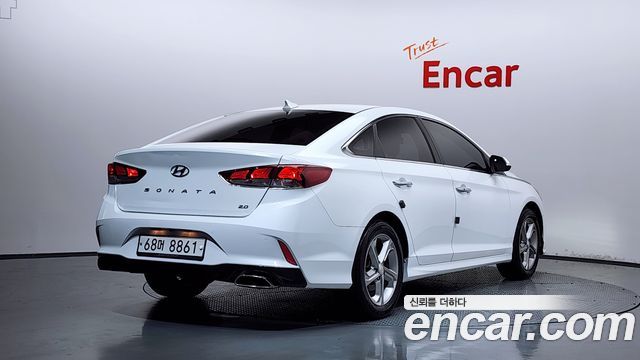 Hyundai Sonata 2.0 Smart Choice - фото 0