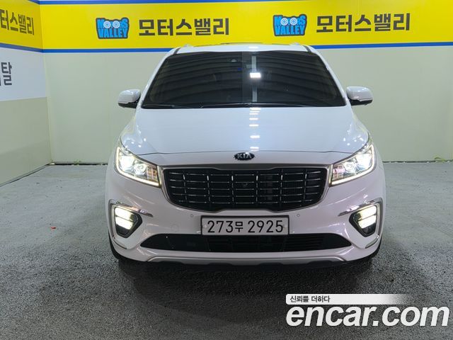 Kia Carnival Новый 9-Seater Noblesse Special - фото 2