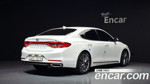 Hyundai Grandeur IG 3.0 Exclusive Special - фото 1