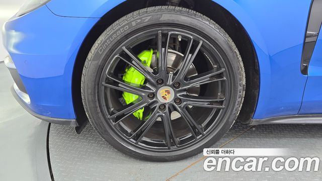Porsche Panamera 3.0 AWD - фото 4