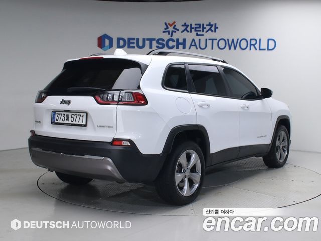 Jeep Cherokee KL 2.4 Limited AWD - фото 1