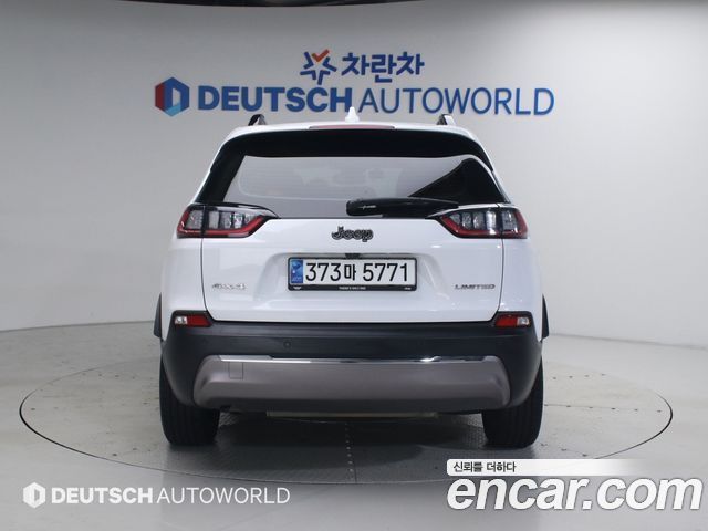 Jeep Cherokee KL 2.4 Limited AWD - фото 3
