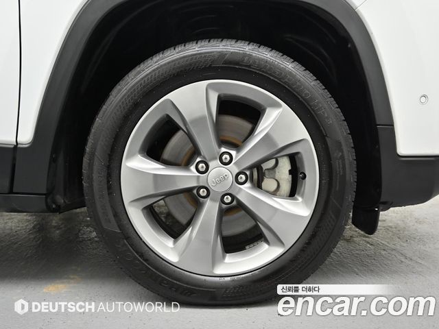Jeep Cherokee KL 2.4 Limited AWD - фото 4