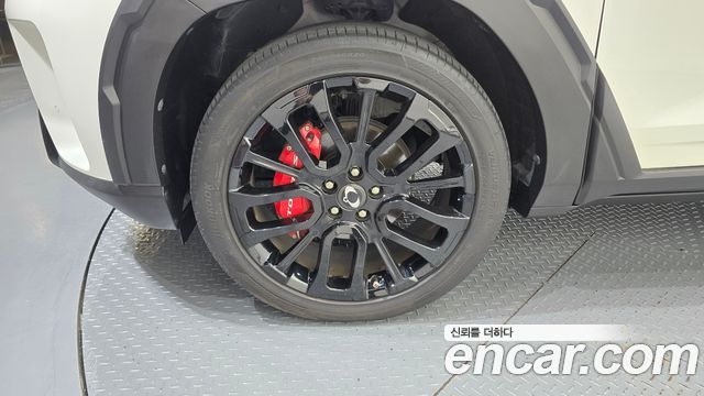 SsangYong Torres Gasoline 1.5 2WD Black Edition - фото 4