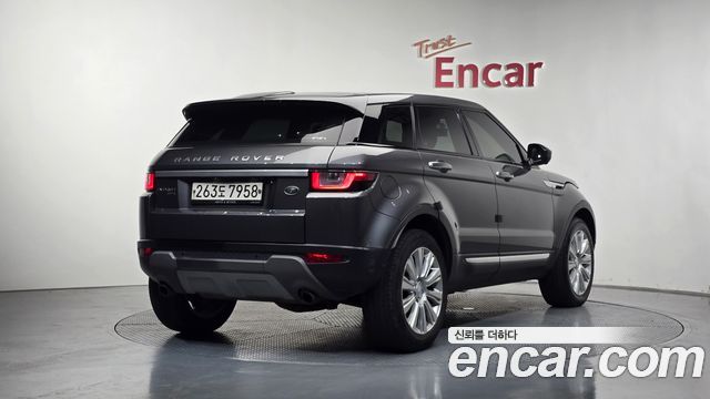 Land Rover Range Rover Evoque 2.0 TD4 HSE - фото 1