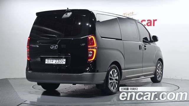 Hyundai Starex Новый Urban 9-Seater Exclusive - фото 1