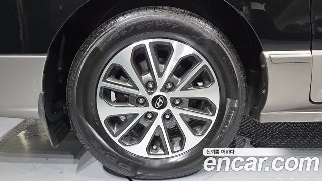 Hyundai Starex Новый Urban 9-Seater Exclusive - фото 4