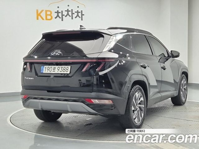Hyundai Tucson NX4, гибрид Inspiration 2WD - фото 2