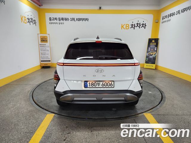 Hyundai Kona SX2 Gasoline 1.6 Turbo 2WD Premium - фото 3